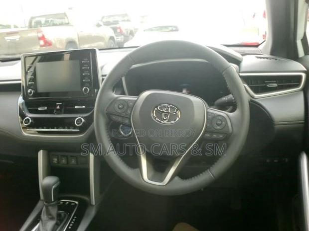 Toyota Corolla Cross 1.8 Hybrid FWD 2022 Pearl