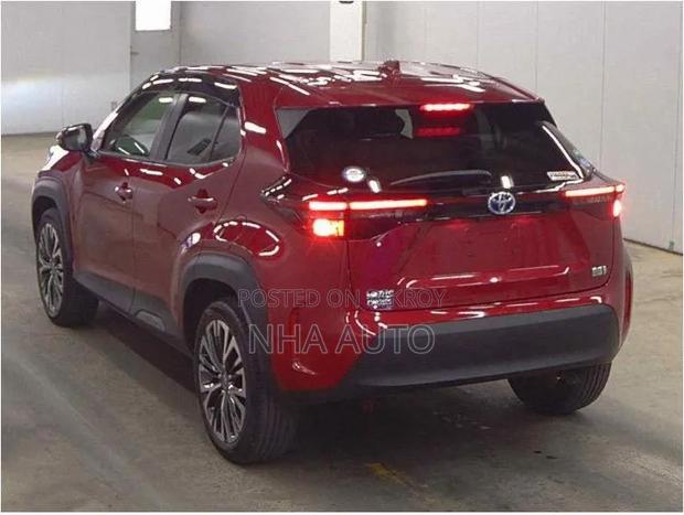 Toyota Yaris Cross 2021 Red