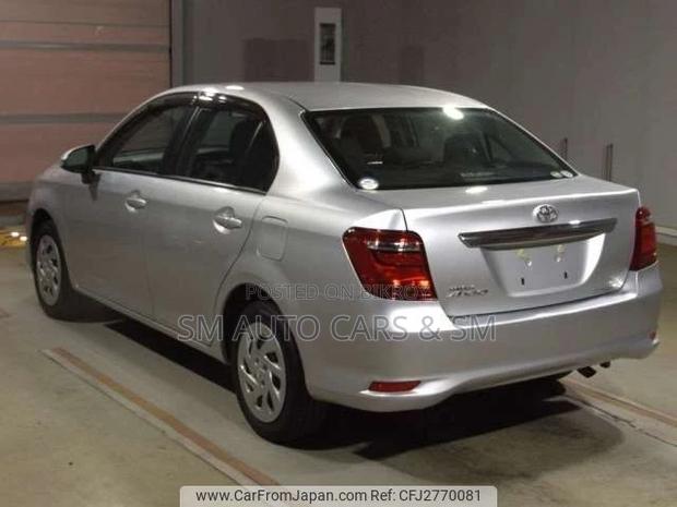 Toyota Axio 2021 Silver