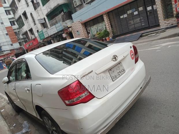 Toyota Axio 2011 White
