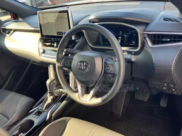 Toyota Corolla Cross 2025 Red