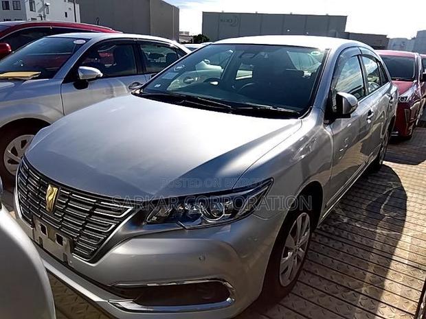 Toyota Premio 2021 Silver