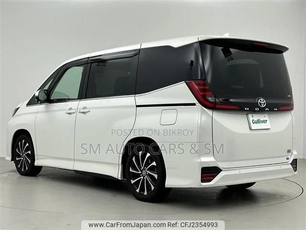 Toyota Noah 2022 Pearl