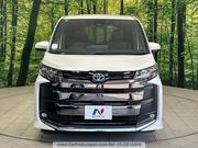 Toyota Noah 2022 Pearl for sale