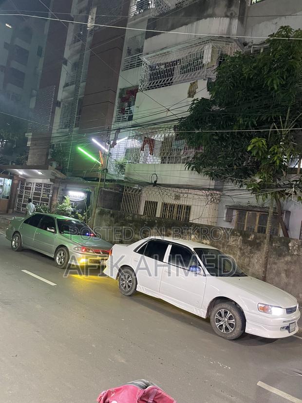 Toyota Corolla 1996 White