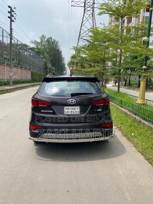 Hyundai Santa Fe Limited Ultimate AWD 2017 Brown