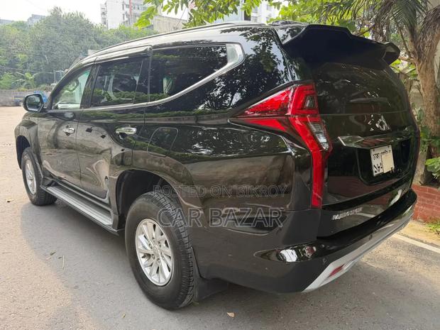 Mitsubishi Pajero Sport GLS 2019 Black
