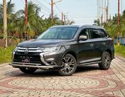 Mitsubishi Outlander 2017 Gray for sale