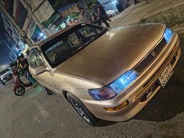 Toyota Corolla 1992 Beige