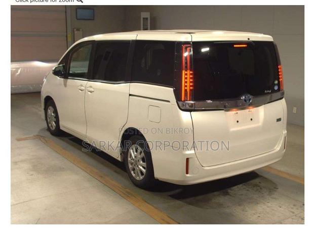 Toyota Noah 2020 Pearl