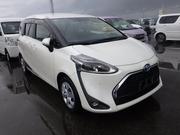 Toyota Sienta 1.5 Hybrid FWD 2021 Pearl for sale
