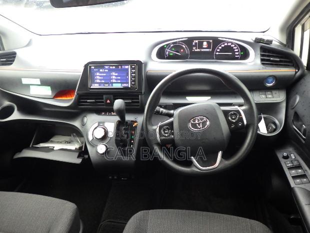 Toyota Sienta 1.5 Hybrid FWD 2021 Pearl