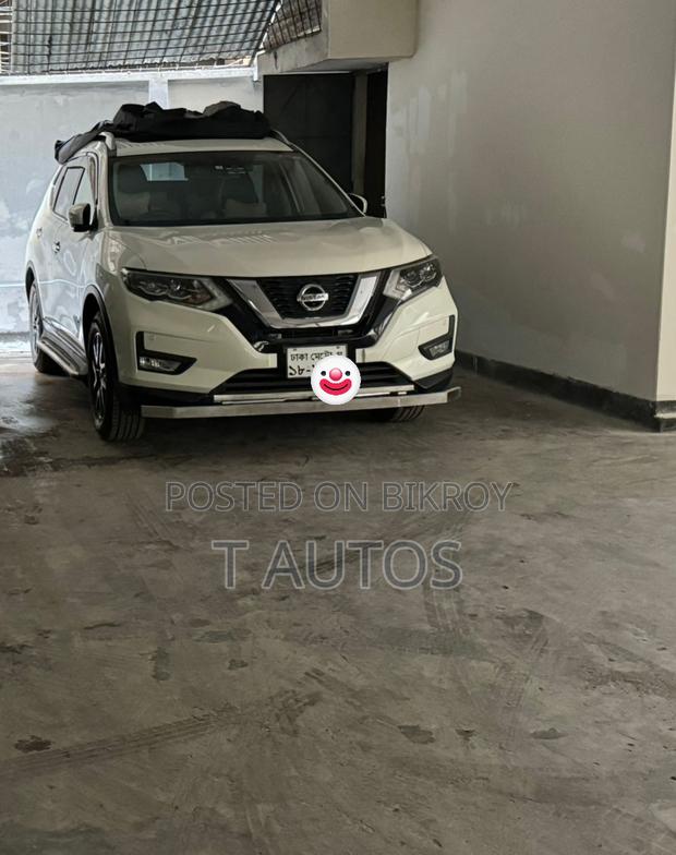 Nissan X-Trail 2.0 Hybrid FWD 2015 Pearl