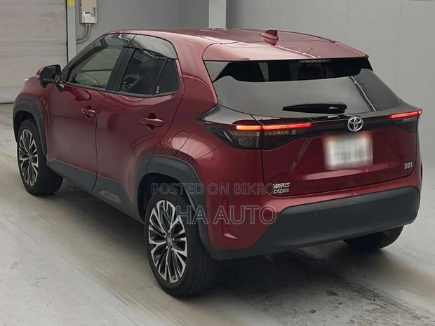 Toyota Yaris Cross 2021 Red