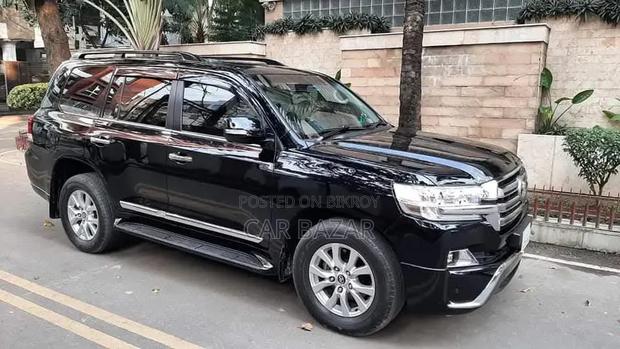 Toyota Land Cruiser 4.5 V8 VXR 2018 Black