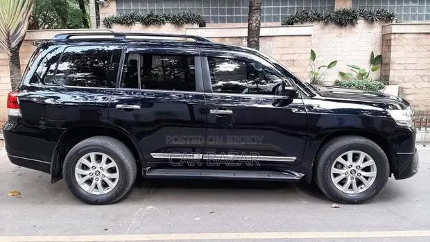 Toyota Land Cruiser 4.5 V8 VXR 2018 Black