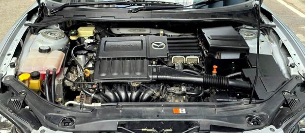 Mazda Axela 2004 Silver
