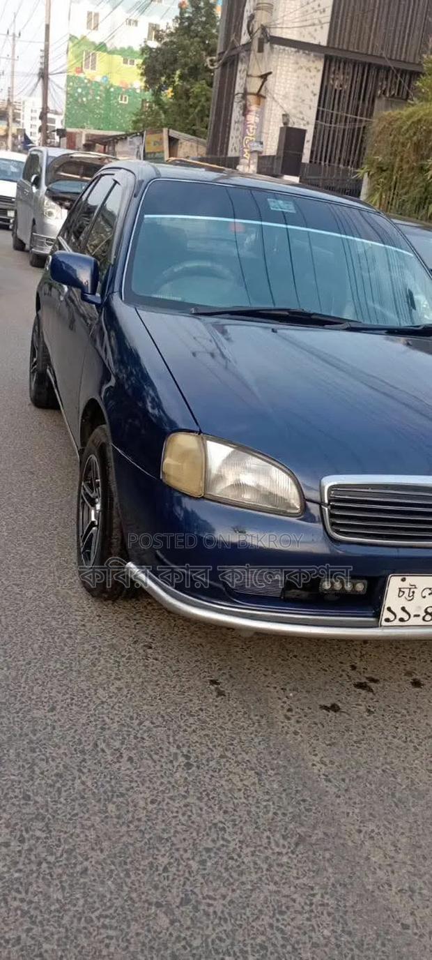 Toyota Starlet 1997 Blue