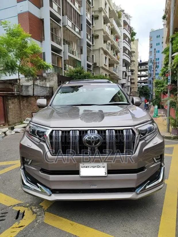 Toyota Land Cruiser Prado 2.7 2018 Brown