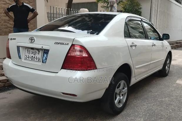 Toyota Corolla 2006 Pearl