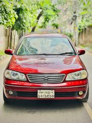 Nissan Sunny 2005 Maroon for sale