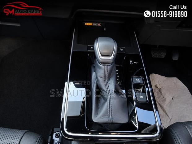 New Toyota Corolla Cross 2025 Pearl