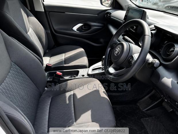 Toyota Yaris Cross 2021 Pearl