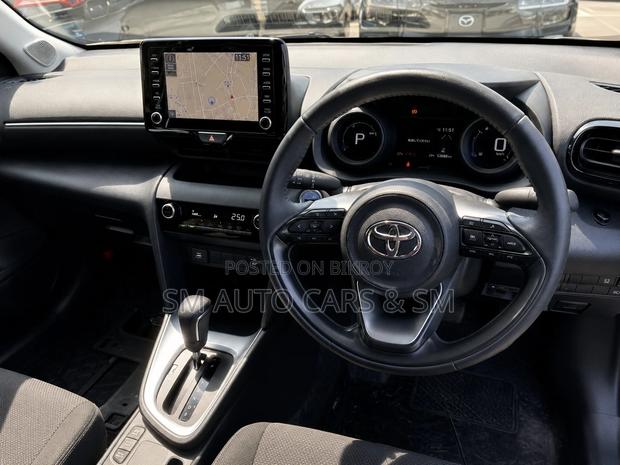 Toyota Yaris Cross 2021 Pearl