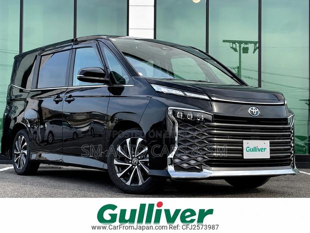 Toyota Voxy 2023 Black