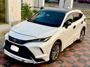 New Toyota Harrier 2.0 2020 Pearl for sale