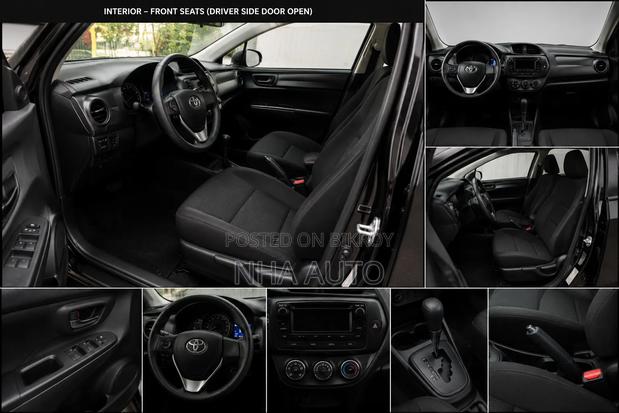 Toyota Corolla Fielder 1.5 Hybrid FWD 2021 Black