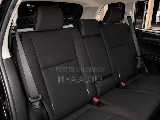 Toyota Corolla Fielder 1.5 Hybrid FWD 2021 Black