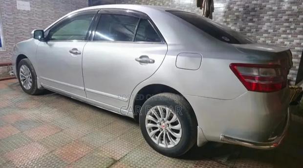 Toyota Premio 2010 Silver