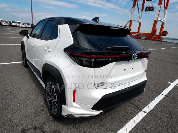 Toyota Yaris Cross 1.5 Hybrid FWD 2021 Pearl
