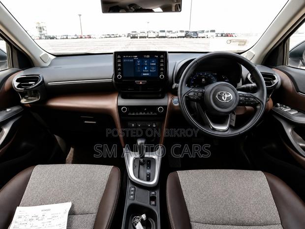 Toyota Yaris Cross 1.5 Hybrid FWD 2021 Pearl