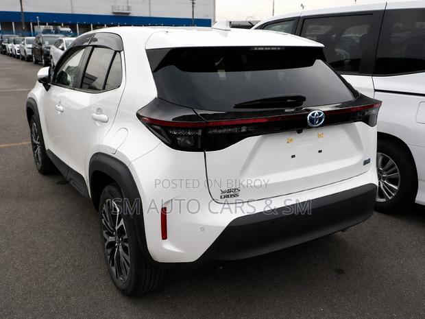 Toyota Yaris Cross 1.5 Hybrid FWD 2021 Pearl