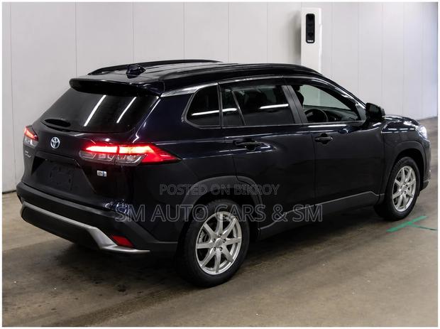 Toyota Corolla Cross 1.8 Hybrid FWD 2022 Black