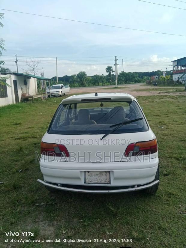 Toyota Starlet Glanza 1995 White