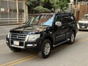 Mitsubishi Pajero 2018 Black for sale