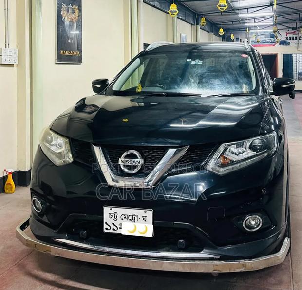Nissan X-Trail 2.0 Petrol FWD 2014 Black