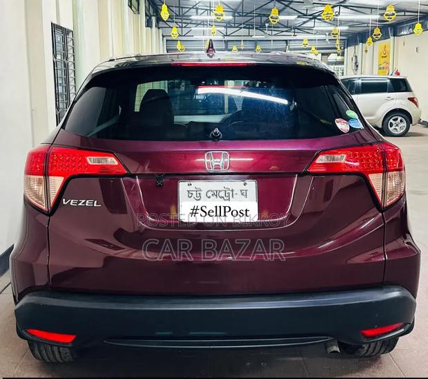 Honda Vezel 1.5 2WD 2014 Maroon