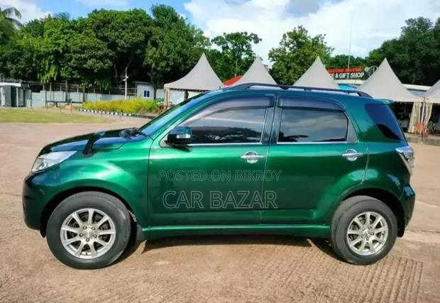 Toyota Rush 1.5 RWD 2011 Green