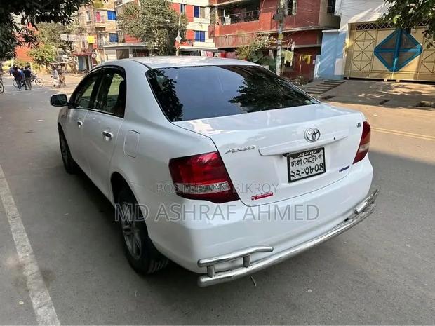 Toyota Axio 2010 White