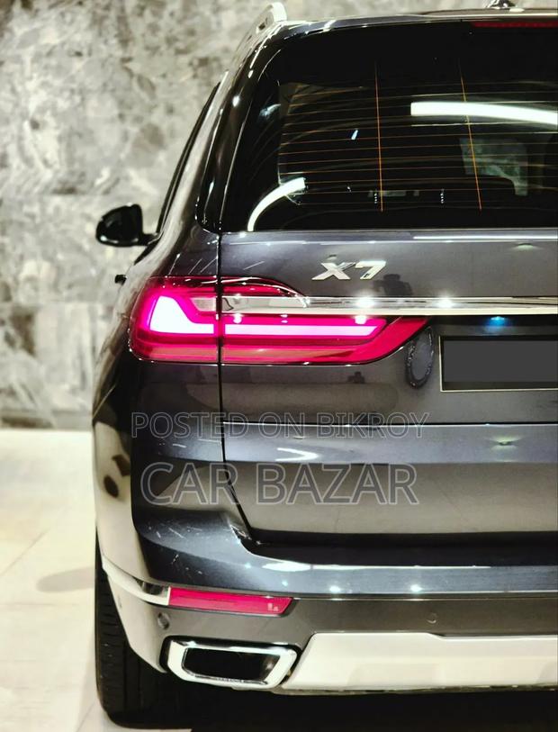 BMW X7 xDrive40i 2022 Gray