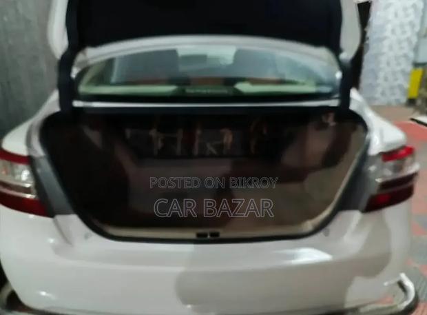 Toyota Premio 1.5 FWD 2010 Off White