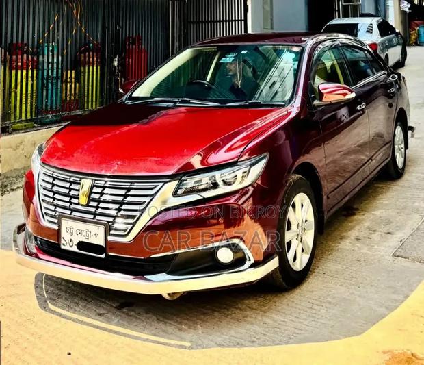 Toyota Premio 1.5 FWD 2018 Maroon