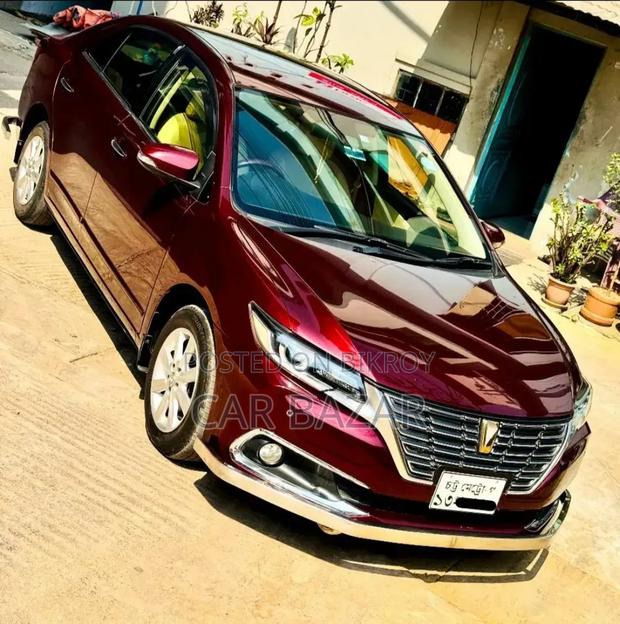 Toyota Premio 1.5 FWD 2018 Maroon