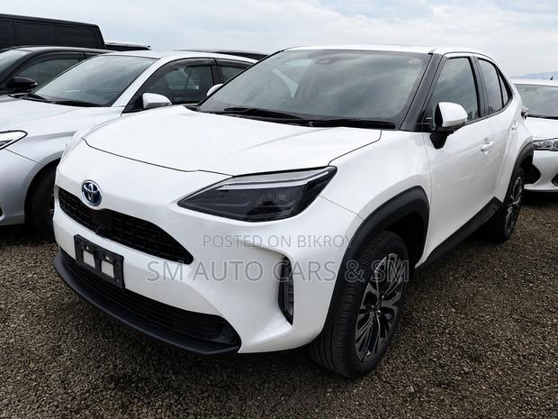 Toyota Yaris Cross 1.5 Hybrid FWD 2021 Pearl