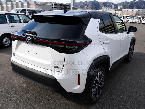 Toyota Yaris Cross 1.5 Hybrid FWD 2022 White