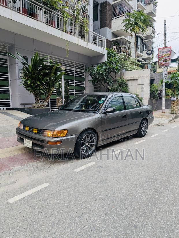 Toyota Corolla 1992 Gray